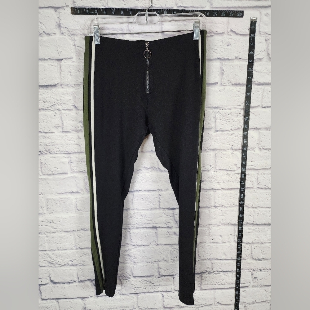 Blu Pepper boho pants black with green white side stripes Size Medium